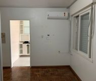 Apartamento com 33m², 1 dormitório, 1 vaga no bairro Jardim Leopoldina em Porto Alegre