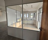 Sala Comercial com 80m² no bairro Navegantes em Porto Alegre