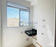 Apartamento com 44m², 2 dormitórios, 1 vaga no bairro Costa e Silva em Porto Alegre