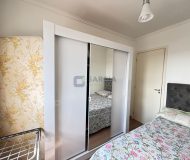 Apartamento com 52m², 2 dormitórios, 1 suíte no bairro São Sebastião em Porto Alegre