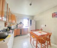 Casa com 214m², 3 dormitórios, 1 suíte, 2 vagas no bairro Sarandi em Porto Alegre