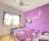 Casa com 214m², 3 dormitórios, 1 suíte, 2 vagas no bairro Sarandi em Porto Alegre