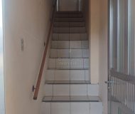 Casa com 250m², 3 dormitórios, 4 vagas no bairro Parque Minuano em Porto Alegre