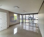 Sala Comercial com 38m² no bairro Auxiliadora em Porto Alegre