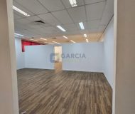 Loja com 600m² no bairro Sarandi em Porto Alegre