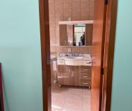 Casa com 202m², 3 dormitórios, 1 suíte, 2 vagas no bairro Rubem Berta em Porto Alegre