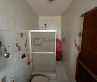 Casa com 220m², 6 dormitórios, 1 suíte, 8 vagas no bairro Sarandi em Porto Alegre