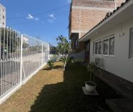 Casa com 220m², 6 dormitórios, 1 suíte, 8 vagas no bairro Sarandi em Porto Alegre