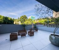 Apartamento com 76m², 2 dormitórios, 1 suíte, 2 vagas no bairro Cristo Redentor em Porto Alegre