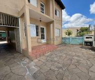 Casa com 70m² no bairro Sarandi em Porto Alegre