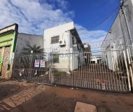 Casa com 108m², 2 dormitórios no bairro Floresta em Porto Alegre