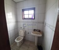 Casa com 108m², 2 dormitórios no bairro Floresta em Porto Alegre
