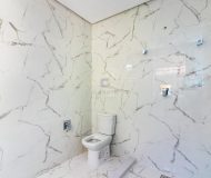 Casa em Condomínio com 327m², 3 dormitórios, 3 suítes, 3 vagas no bairro Condomínio Buena Vista em Viamão