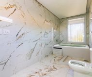 Casa em Condomínio com 327m², 3 dormitórios, 3 suítes, 3 vagas no bairro Condomínio Buena Vista em Viamão