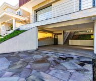 Casa em Condomínio com 327m², 3 dormitórios, 3 suítes, 3 vagas no bairro Condomínio Buena Vista em Viamão