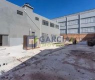 Depósito com 800m² no bairro São Geraldo em Porto Alegre