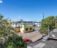 Depósito com 800m² no bairro São Geraldo em Porto Alegre