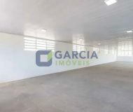 Depósito com 800m² no bairro São Geraldo em Porto Alegre