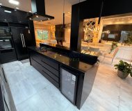 Casa em Condomínio com 200m², 3 dormitórios, 3 suítes, 2 vagas no bairro Condomínio Buena Vista em Viamão