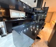 Casa em Condomínio com 200m², 3 dormitórios, 3 suítes, 2 vagas no bairro Condomínio Buena Vista em Viamão