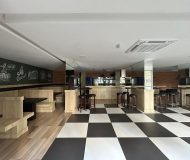 Apartamento com 56m², 2 dormitórios, 1 suíte, 1 vaga no bairro Jardim Lindóia em Porto Alegre