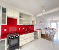 Casa com 88m², 2 dormitórios, 2 vagas no bairro Sarandi em Porto Alegre