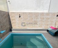 Casa com 88m², 2 dormitórios, 2 vagas no bairro Sarandi em Porto Alegre