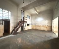 Depósito com 400m² no bairro Navegantes em Porto Alegre