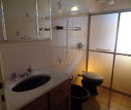 Prédio com 204m², 3 dormitórios, 1 vaga no bairro Sarandi em Porto Alegre