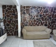 Casa com 300m², 3 dormitórios, 1 suíte, 2 vagas no bairro São Sebastião em Porto Alegre