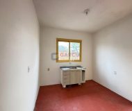Casa com 50m², 2 dormitórios no bairro Sarandi em Porto Alegre