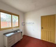 Casa com 50m², 2 dormitórios no bairro Sarandi em Porto Alegre