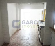Depósito com 600m² no bairro Sarandi em Porto Alegre