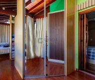 Casa com 302m², 4 dormitórios, 2 suítes, 4 vagas no bairro Jardim Lindóia em Porto Alegre