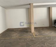Apartamento com 80m², 2 dormitórios, 1 suíte, 2 vagas no bairro Jardim Lindóia em Porto Alegre