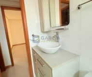 Apartamento com 80m², 2 dormitórios, 1 suíte, 2 vagas no bairro Jardim Lindóia em Porto Alegre