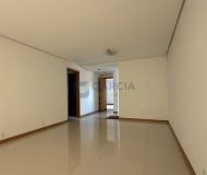 Apartamento com 80m², 2 dormitórios, 1 suíte, 2 vagas no bairro Jardim Lindóia em Porto Alegre