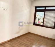 Casa com 73m², 3 dormitórios, 4 vagas no bairro Sarandi em Porto Alegre
