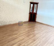 Casa com 73m², 3 dormitórios, 4 vagas no bairro Sarandi em Porto Alegre