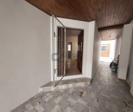 Casa com 237m², 4 dormitórios, 3 vagas no bairro Santa Maria Goretti em Porto Alegre