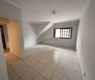 Casa com 237m², 4 dormitórios, 3 vagas no bairro Santa Maria Goretti em Porto Alegre