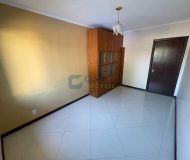 Casa com 362m², 5 dormitórios, 1 suíte, 5 vagas no bairro Jardim Itu em Porto Alegre