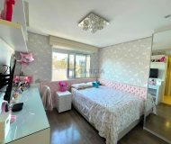 Apartamento com 180m², 3 dormitórios, 3 suítes, 4 vagas no bairro Bela Vista em Porto Alegre