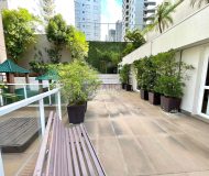 Apartamento com 180m², 3 dormitórios, 3 suítes, 4 vagas no bairro Bela Vista em Porto Alegre