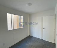 Apartamento com 40m², 2 dormitórios, 1 vaga no bairro Mário Quintana em Porto Alegre