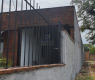 Depósito com 457m², 6 vagas no bairro Passo das Pedras em Porto Alegre
