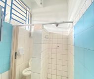 Prédio com 330m², 3 dormitórios, 1 suíte no bairro Vila Jardim América em Cachoeirinha