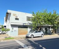 Sala Comercial com 78m² no bairro Navegantes em Porto Alegre
