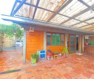 Casa com 300m², 4 dormitórios, 1 suíte, 2 vagas no bairro Sarandi em Porto Alegre