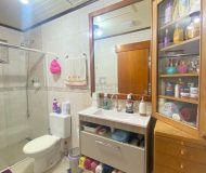 Casa com 300m², 4 dormitórios, 1 suíte, 2 vagas no bairro Sarandi em Porto Alegre